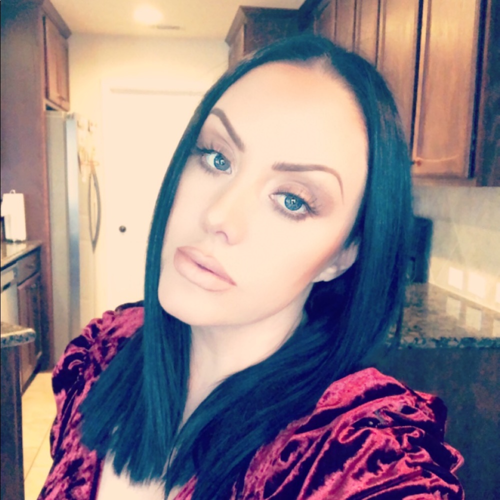 Meet your Posher, Bethany